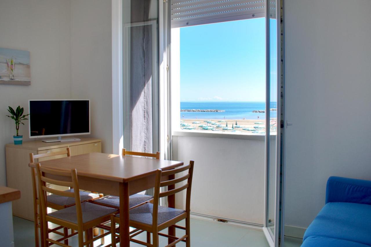 ريميني Sun Beach Residence المظهر الخارجي الصورة