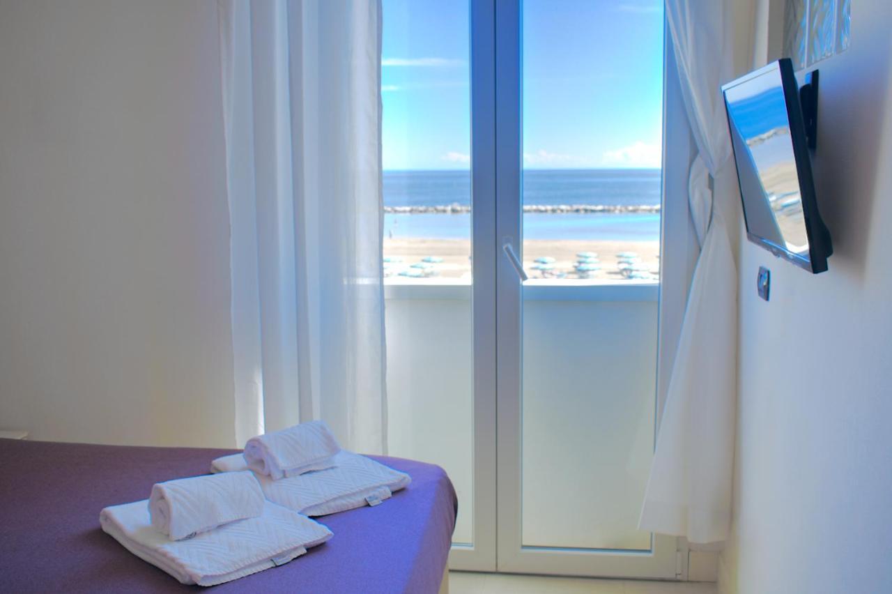 ريميني Sun Beach Residence المظهر الخارجي الصورة