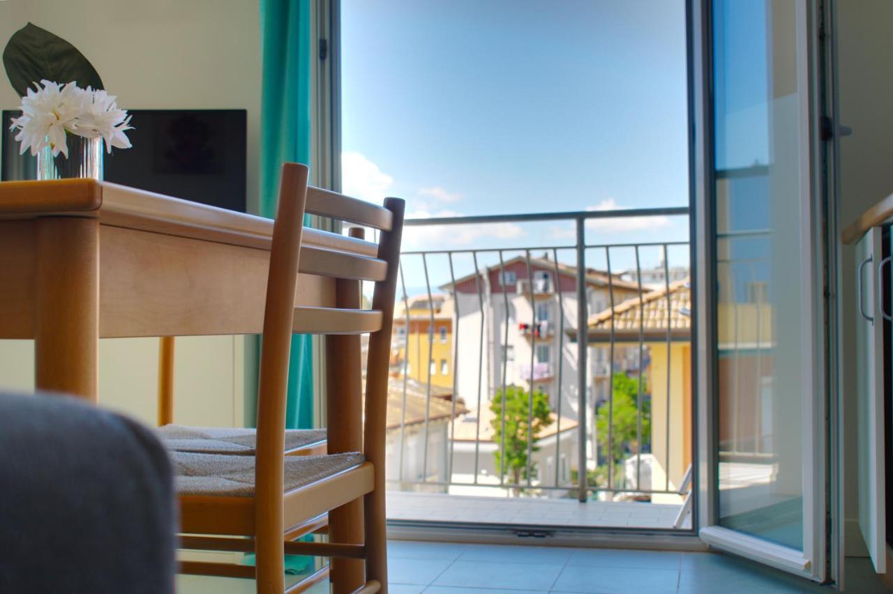 ريميني Sun Beach Residence المظهر الخارجي الصورة