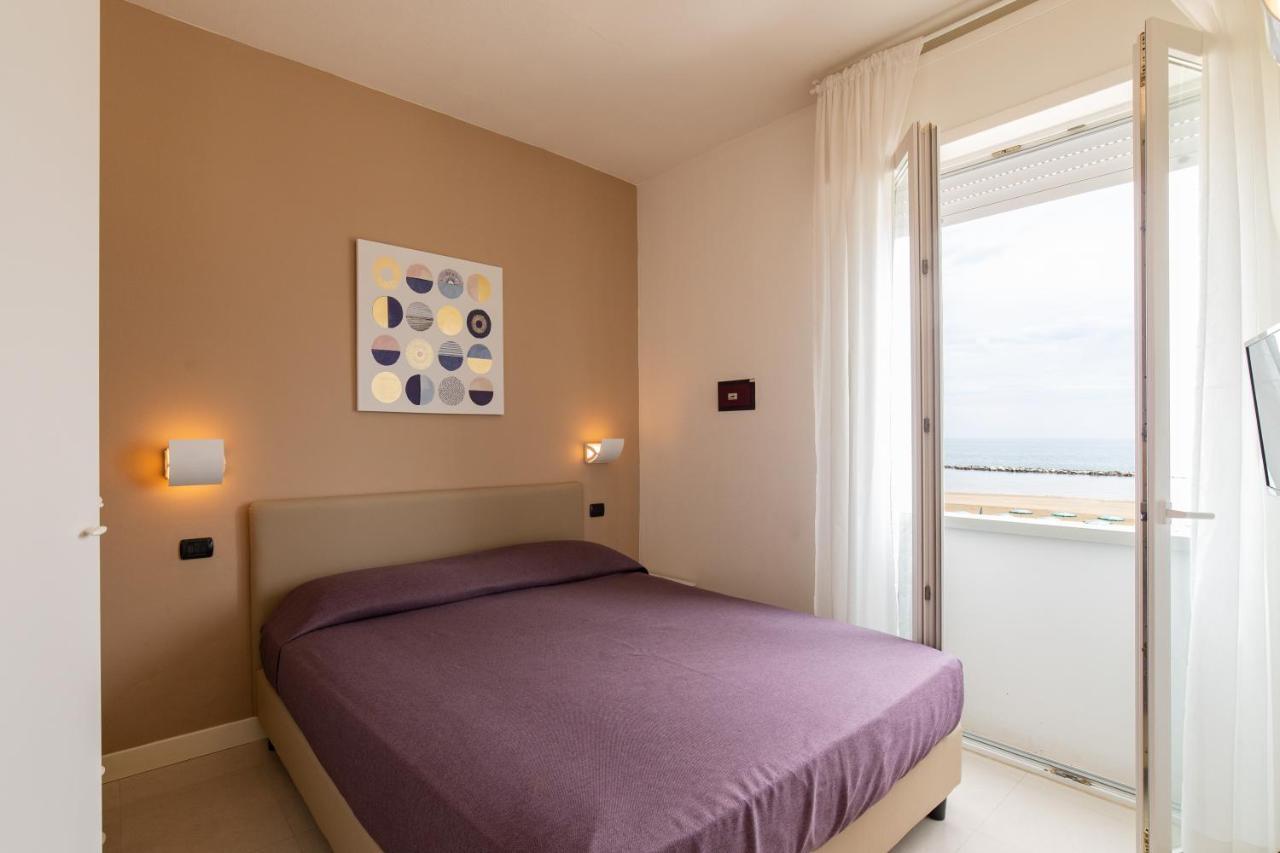 ريميني Sun Beach Residence المظهر الخارجي الصورة
