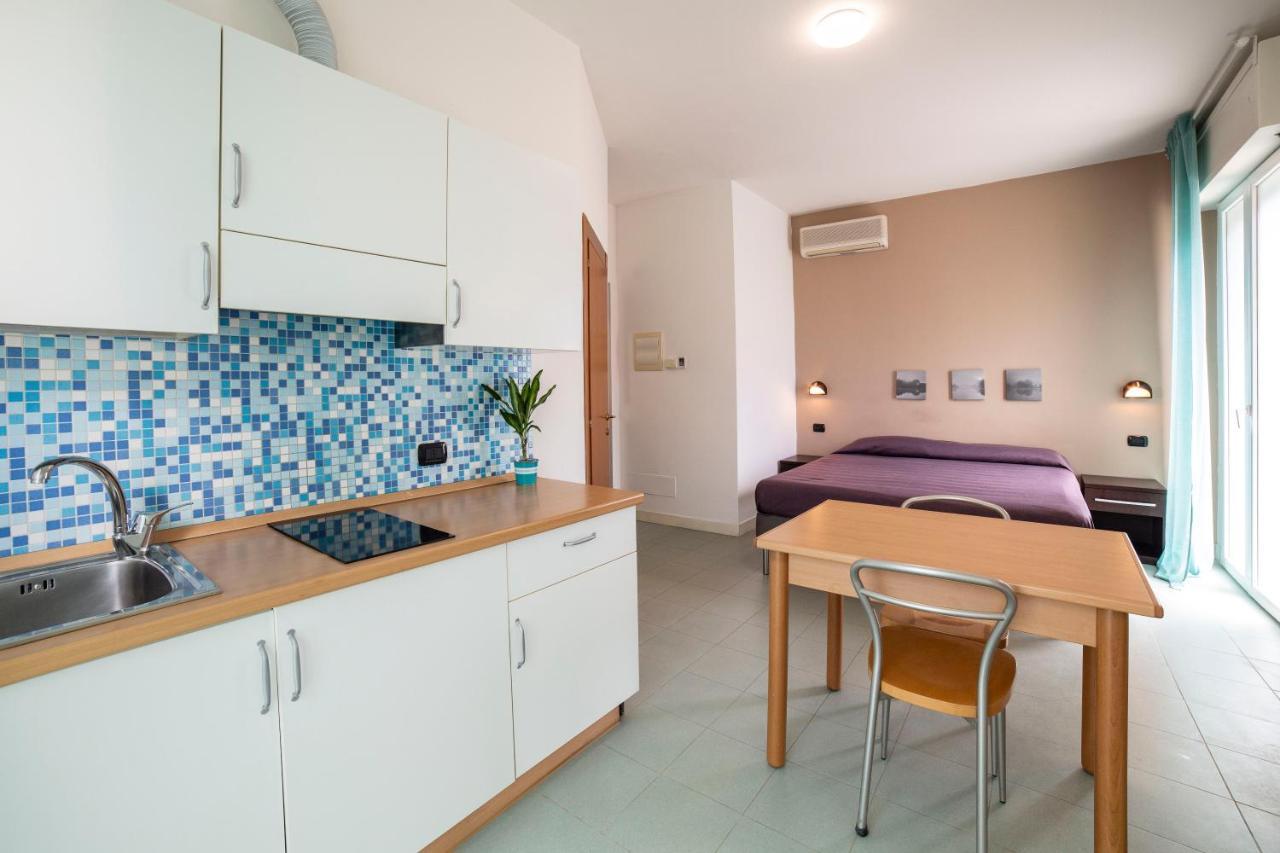 ريميني Sun Beach Residence المظهر الخارجي الصورة