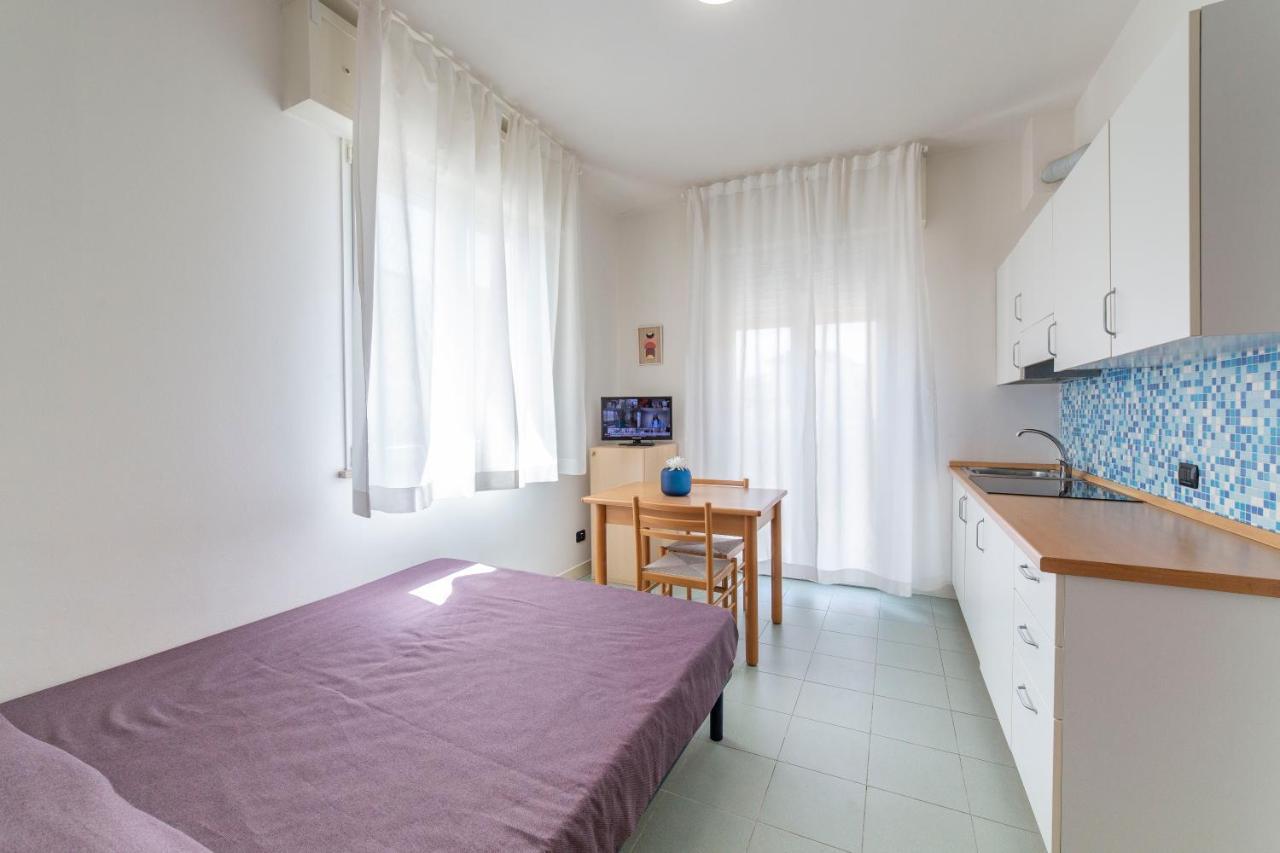 ريميني Sun Beach Residence المظهر الخارجي الصورة