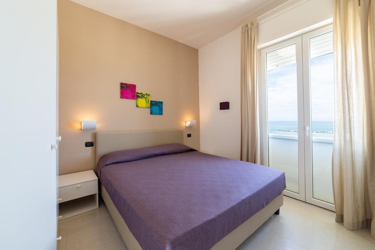 ريميني Sun Beach Residence المظهر الخارجي الصورة